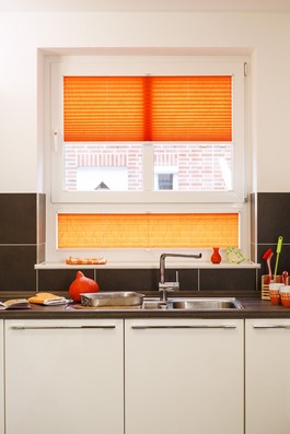 Plissee von B�scher